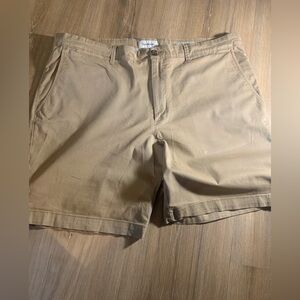 Goodfellow & Co men’s khaki shorts